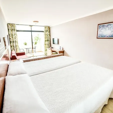 מלון Beatriz Playa & 4*