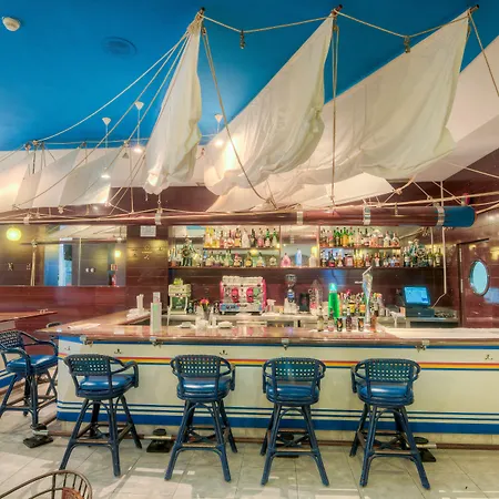 比亚特丽斯海滩spa酒店 酒店 4*