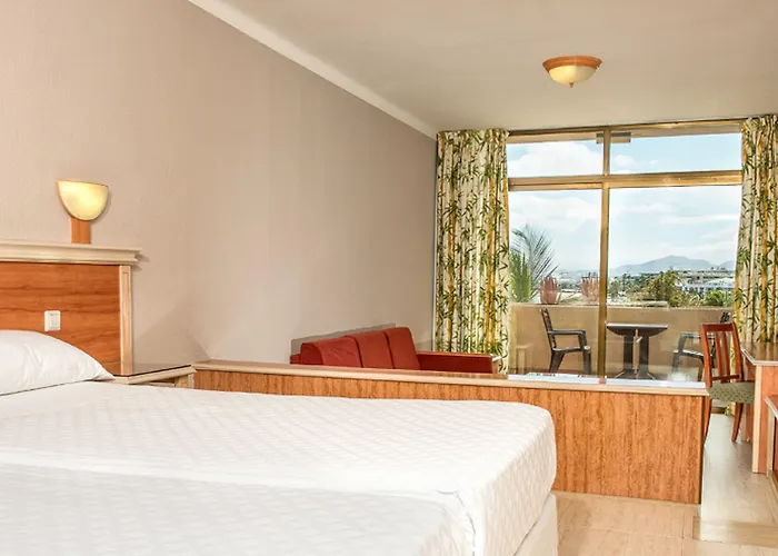 Beatriz Playa & מלון 4*