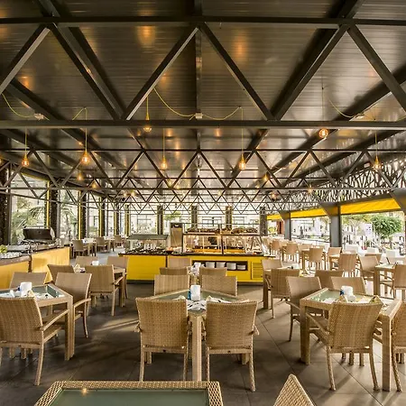 酒店 比亚特丽斯海滩spa酒店 4*