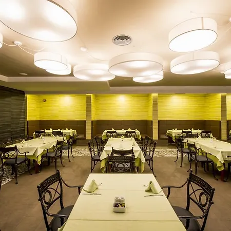 比亚特丽斯海滩spa酒店 4* 卡门港